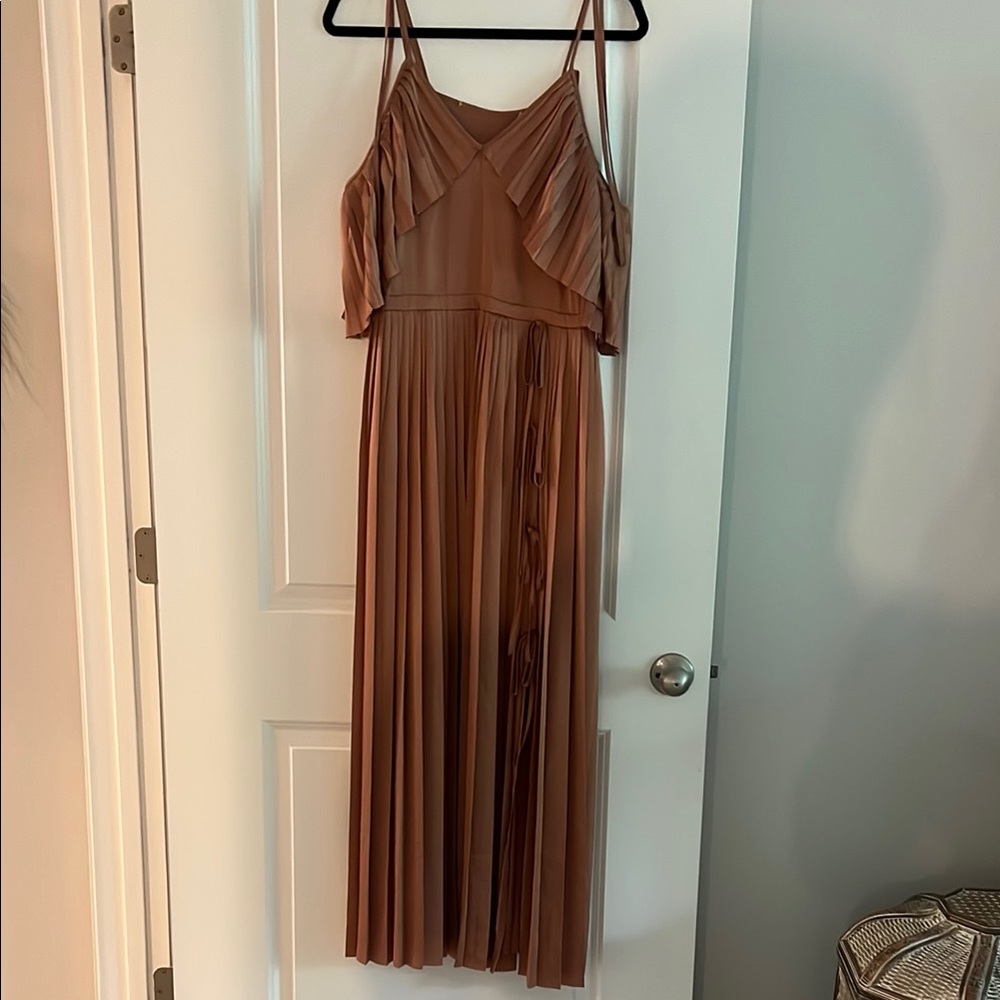 Banana Republic Brown Pleated Maxi Sundress with Off the Shoulder Straps NWT